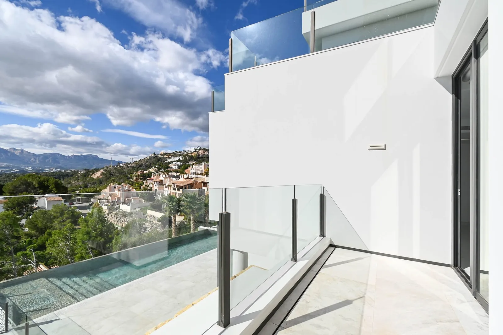 Venta. Chalet/Villa en Altea