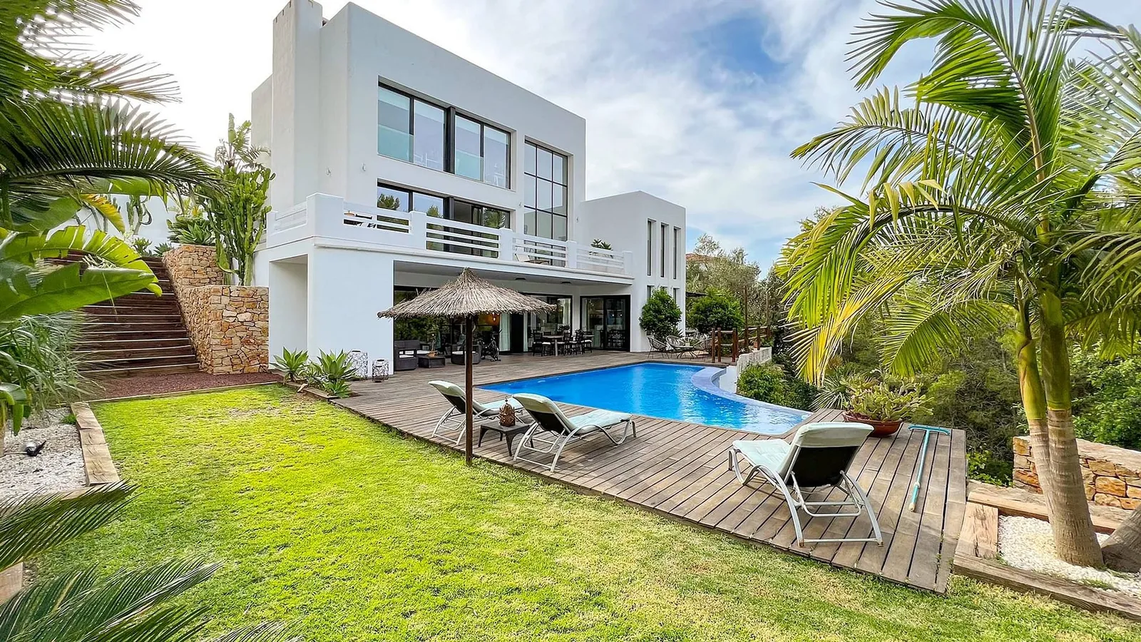 Venta. Chalet/Villa en Denia