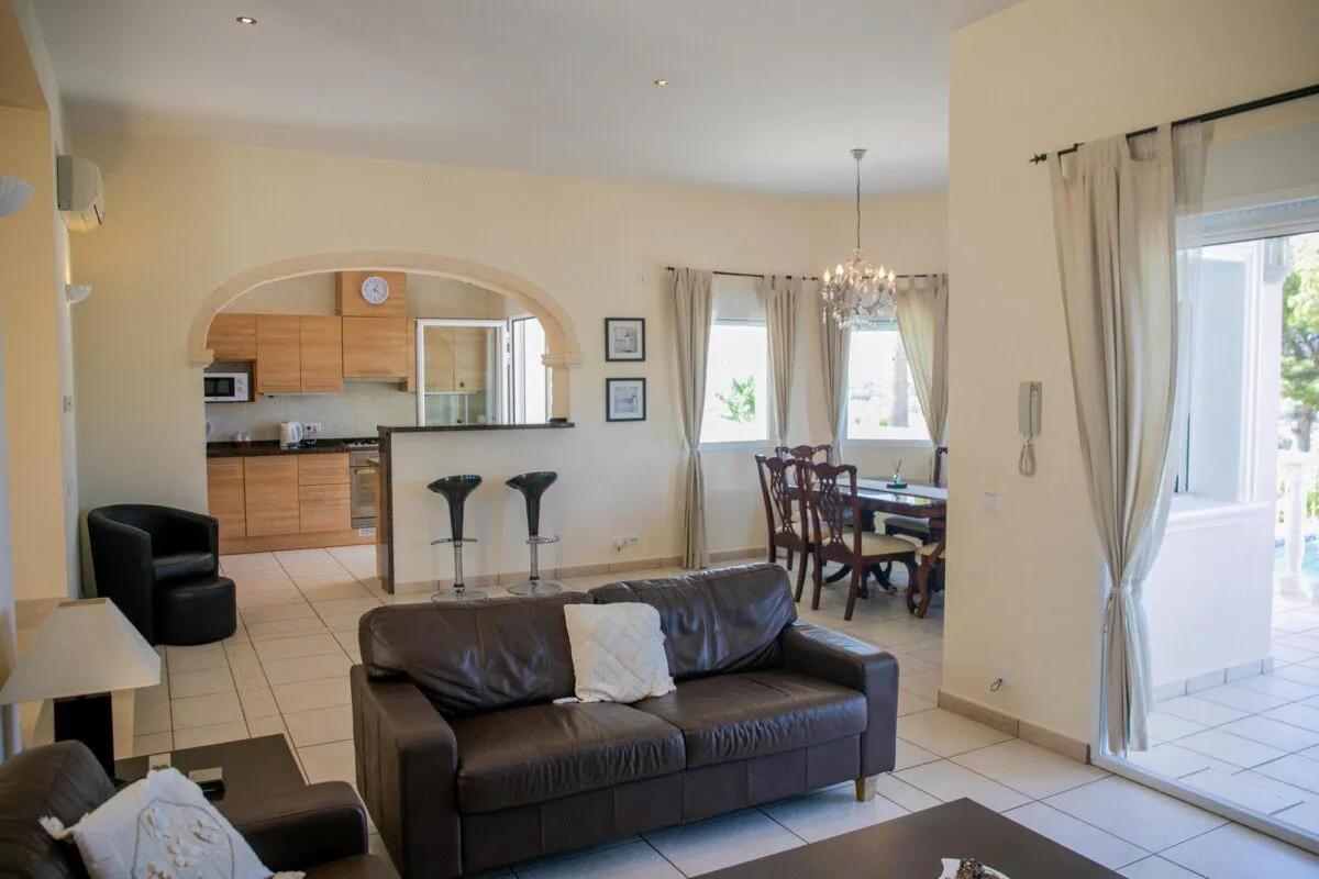 Venta. Chalet/Villa en Jávea
