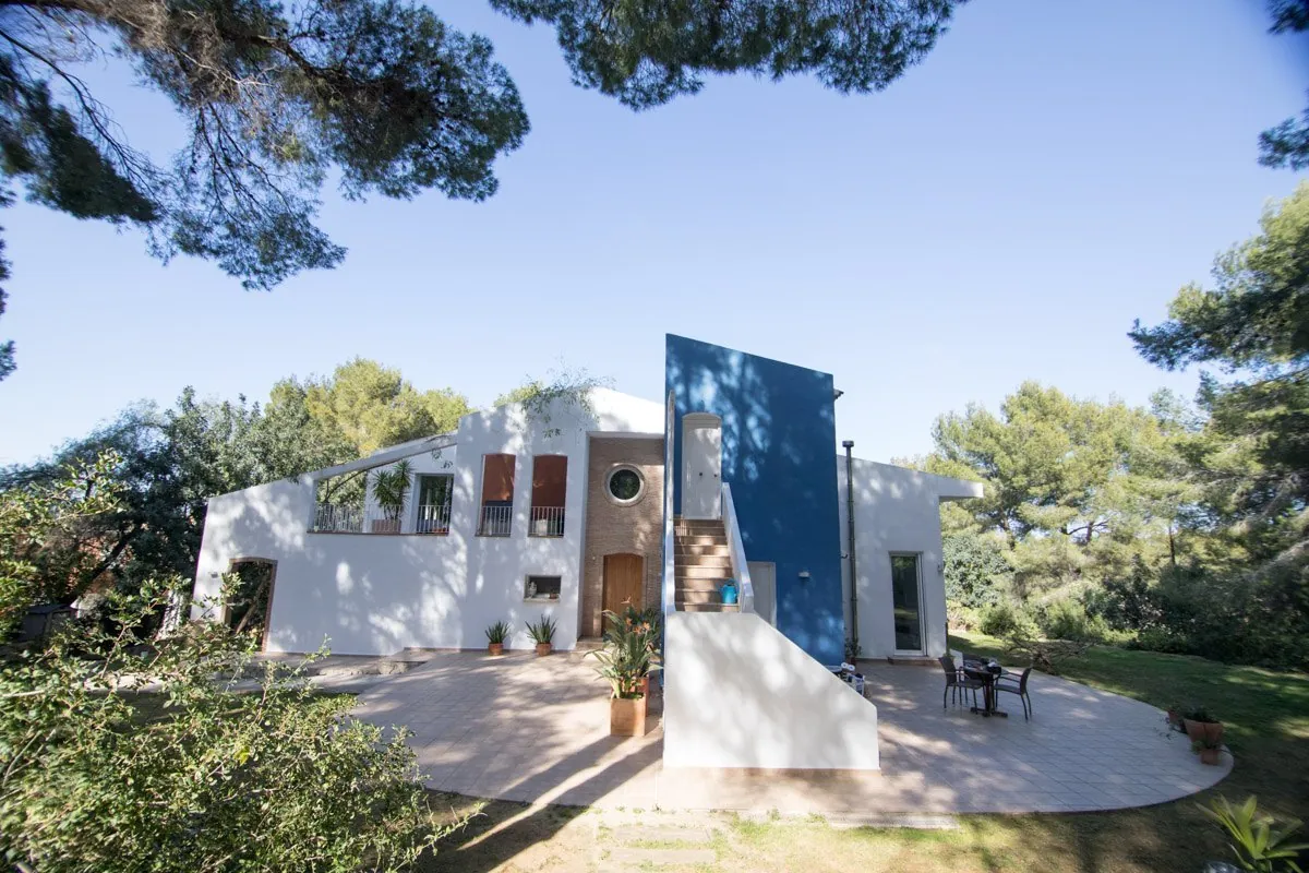 Villa moderna en la Urbanización La Sella