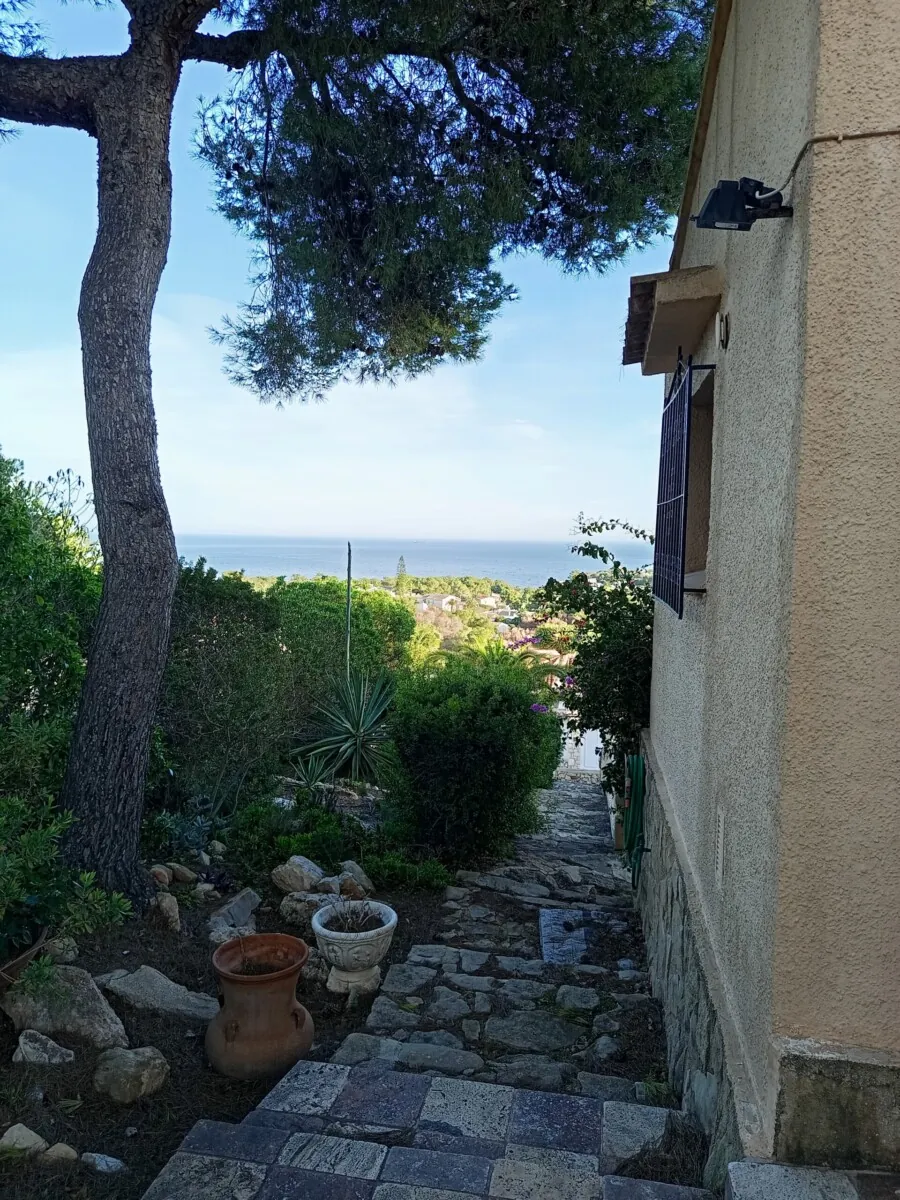 Venta. Chalet/Villa en Jávea
