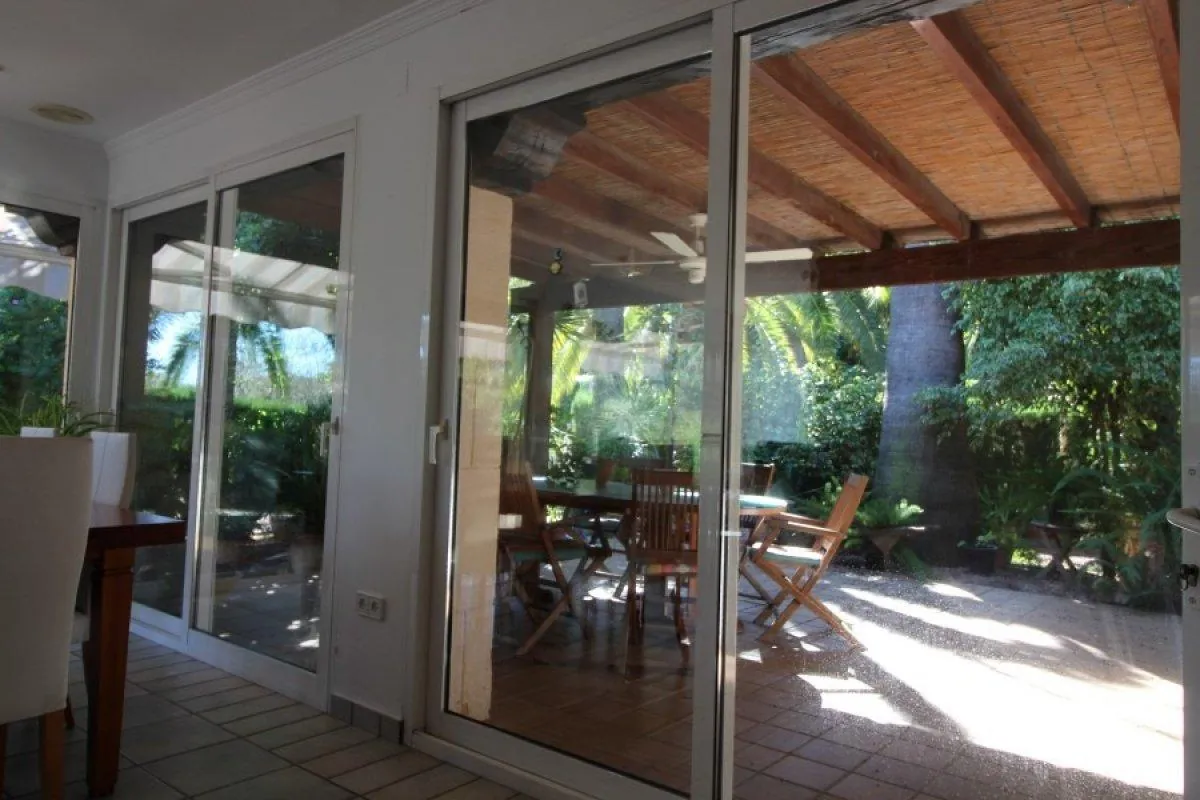 Villa / Chalet en venta en Dénia