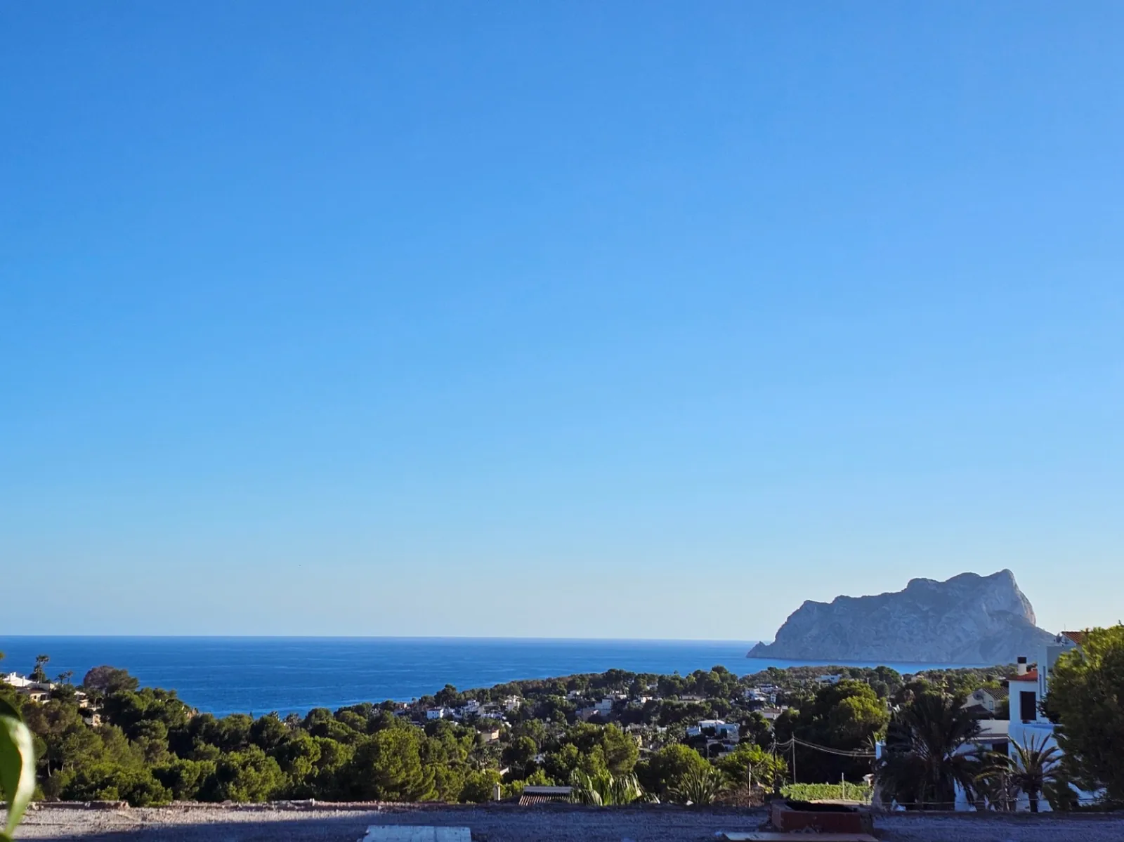 Venta. Chalet/Villa en Moraira