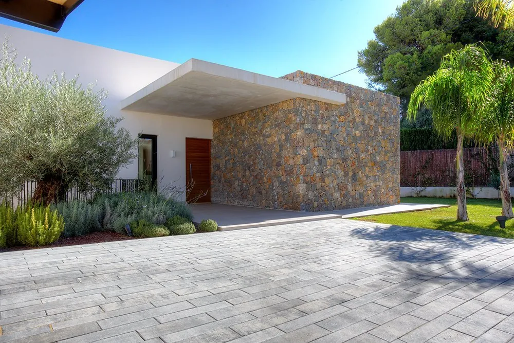 Villa moderna de obra nueva en Dénia