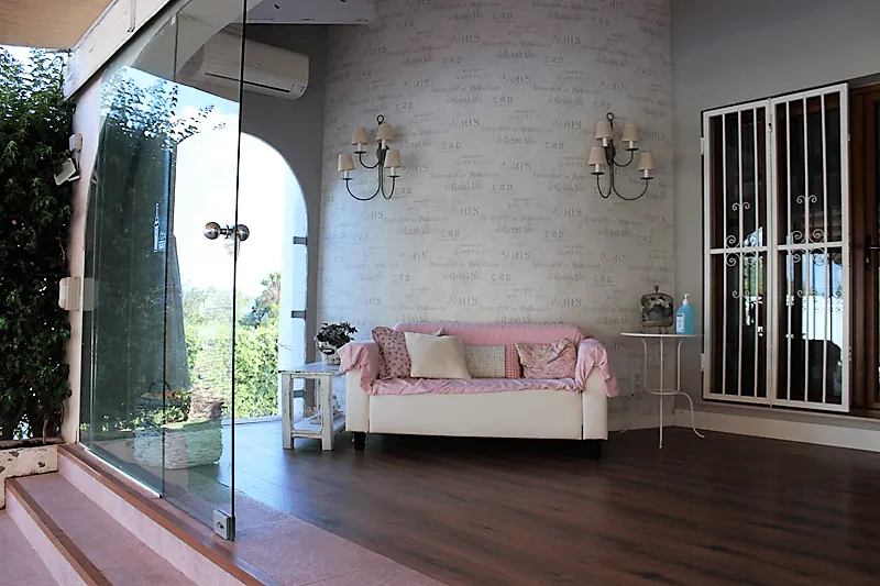 Villa con mucho estilo y vistas al Montgó, Dénia