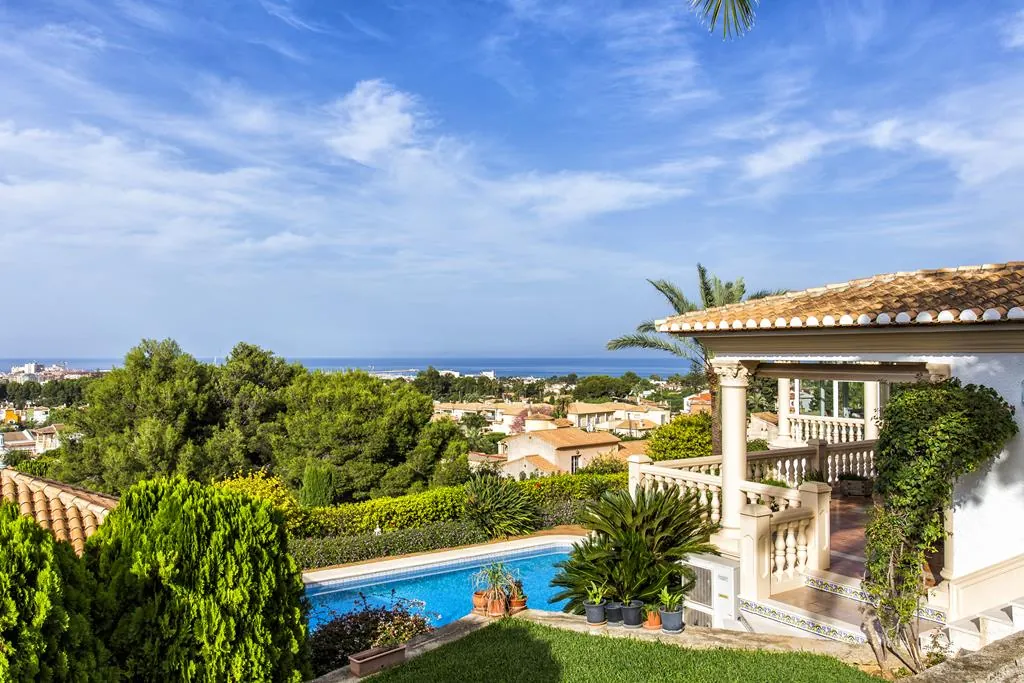 Villa con vistas al mar y al castillo, Dénia