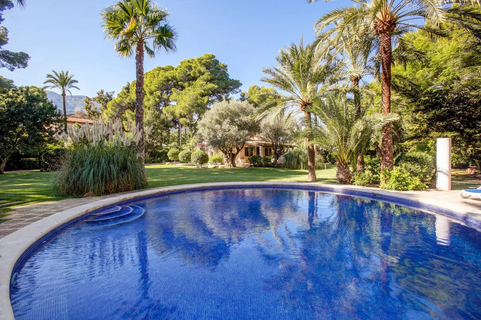 Villa / Chalet en venta en Dénia