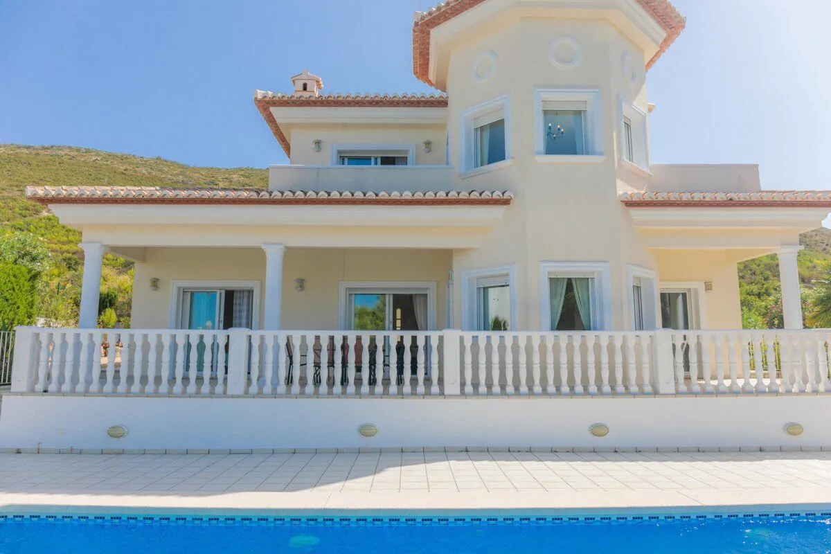 Venta. Chalet/Villa en Jávea