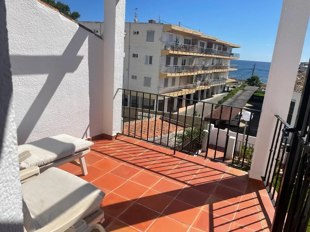 Venta. Casa de pueblo en Jávea
