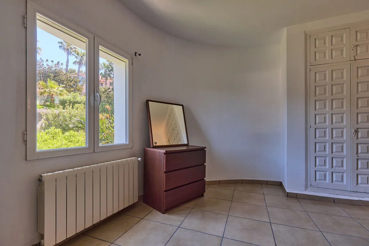 Venta. Chalet/Villa en Jávea
