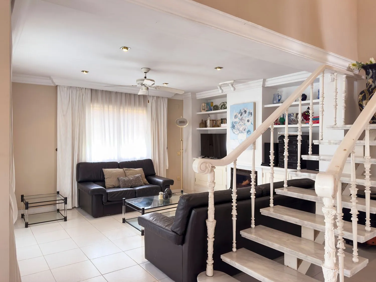 Fantástico chalet unifamiliar con piscina privada y amplias terrazas en Denia