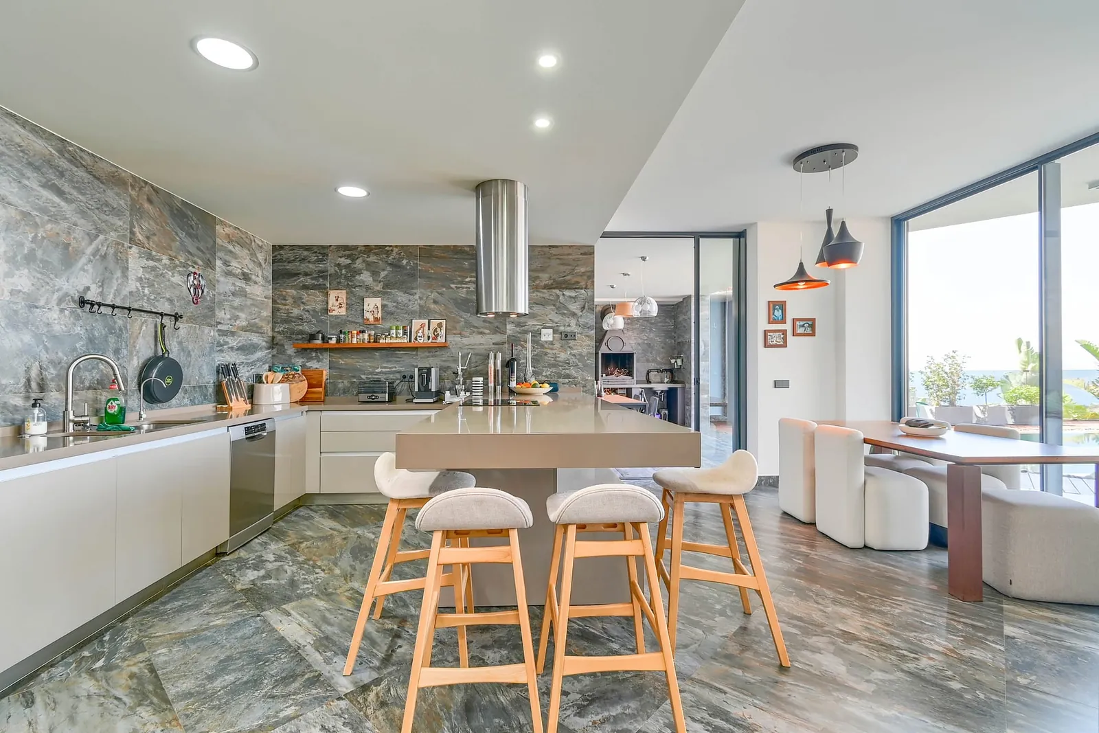 Venta. Chalet/Villa en Altea