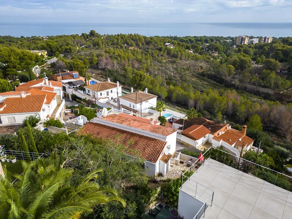 Villa con vistas al mar y en una sola planta en zona Florida, Dénia