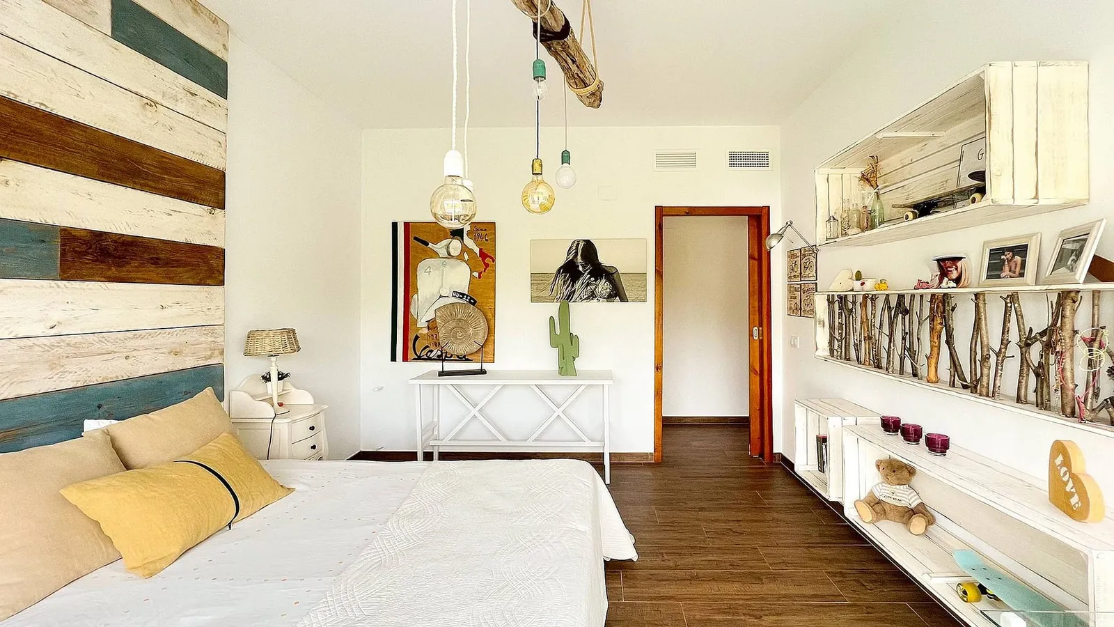 Venta. Chalet/Villa en Denia