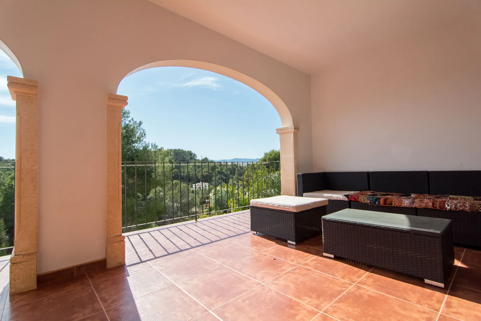 Villa con 4 dormitorios, vistas al Montgó y muy bien ubicada, en Jávea