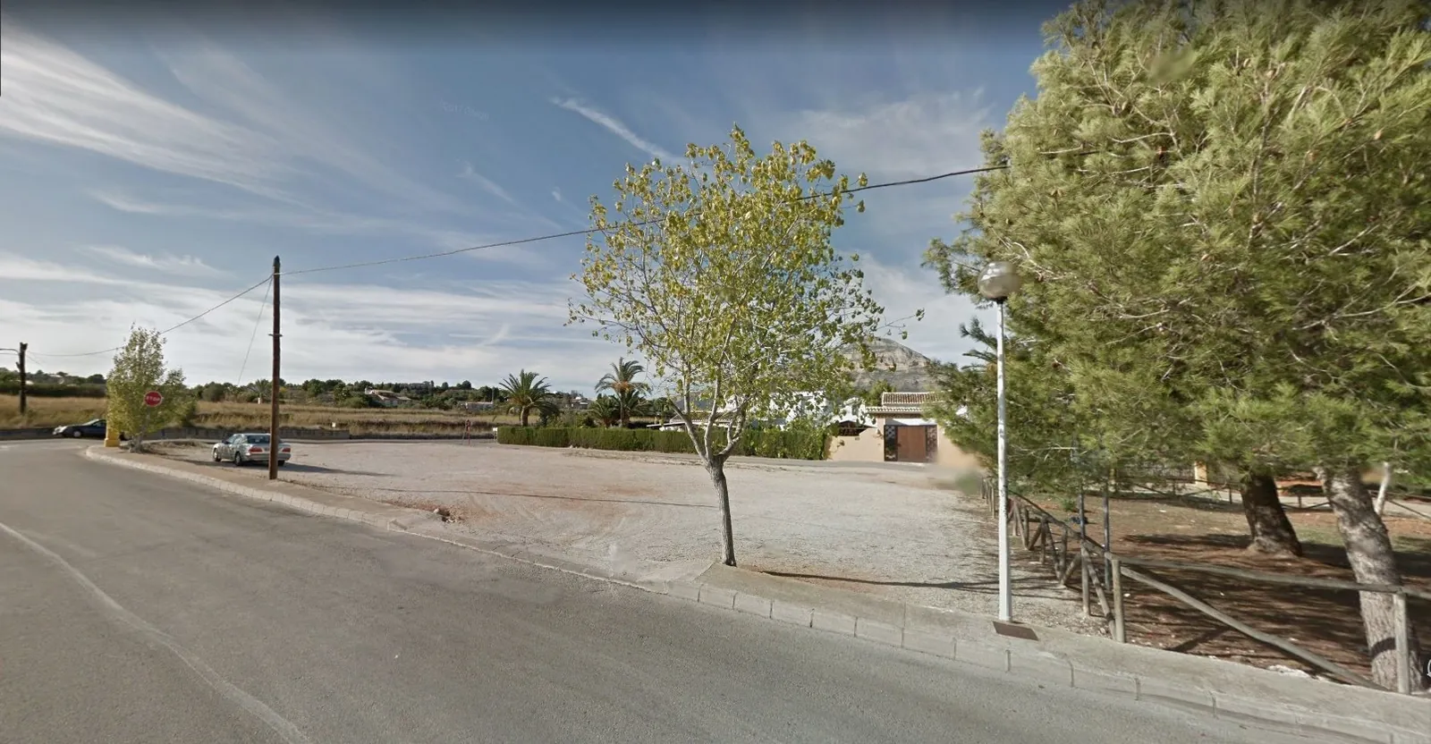 Excelente Parcela Comercial a al Venta en Carretera de Benitachel - Javea