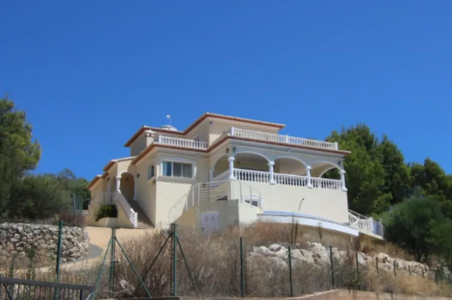 Venta. Chalet/Villa en Jávea