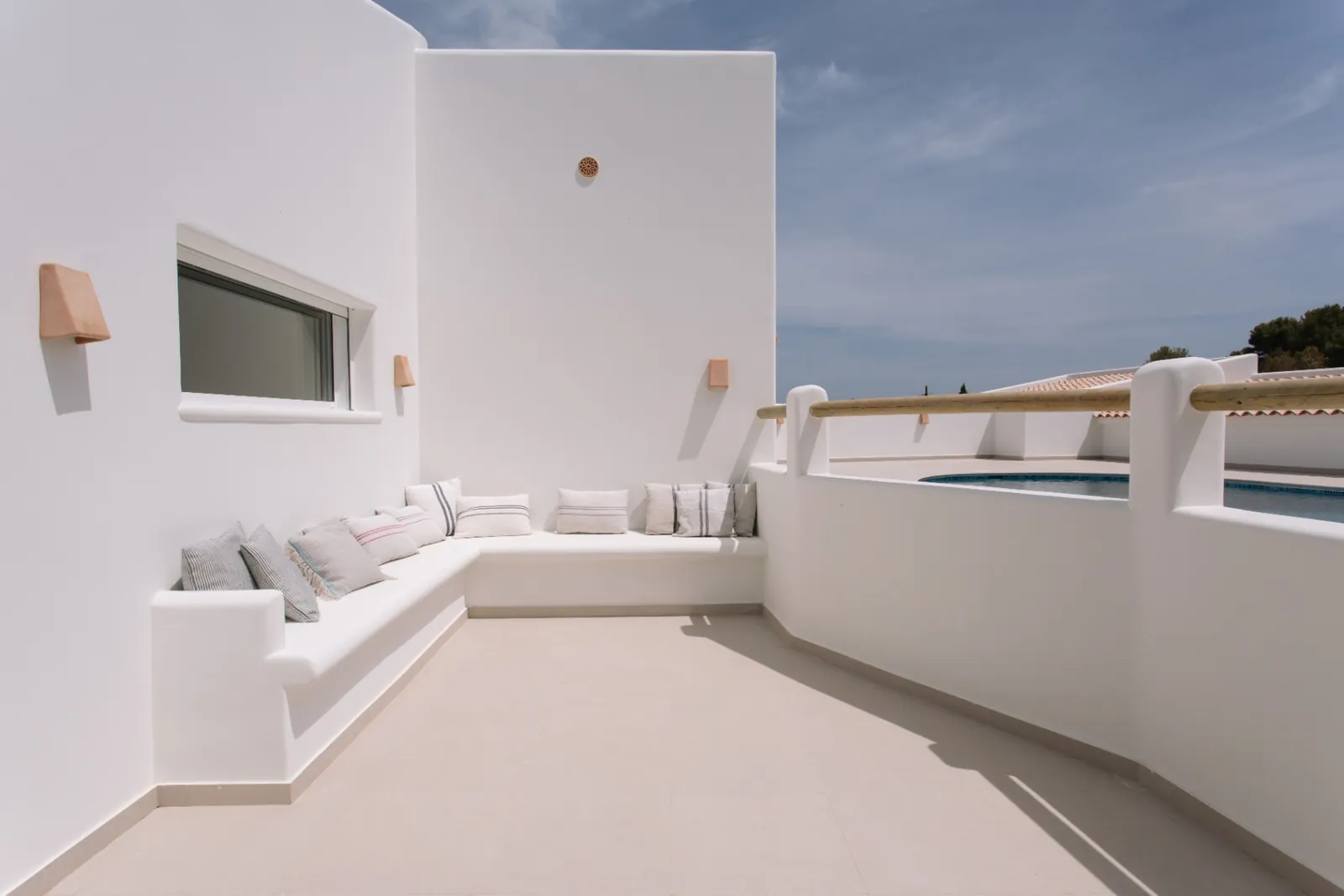 Villa con apartamento independiente, reforma integral, a 1,5 km de la Marineta Cassiana, Dénia