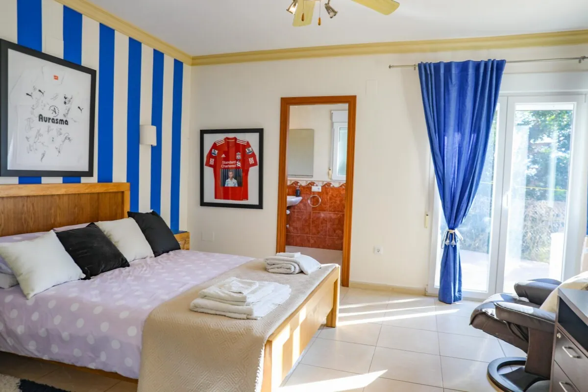 Venta. Chalet/Villa en Jávea