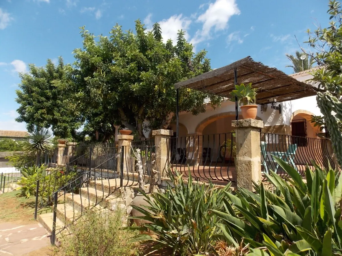 Venta. Chalet/Villa en Jávea