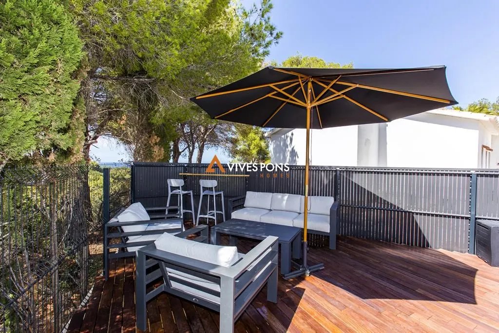 Villa moderna a solo 2,5 km de la Marineta Cassiana, Dénia