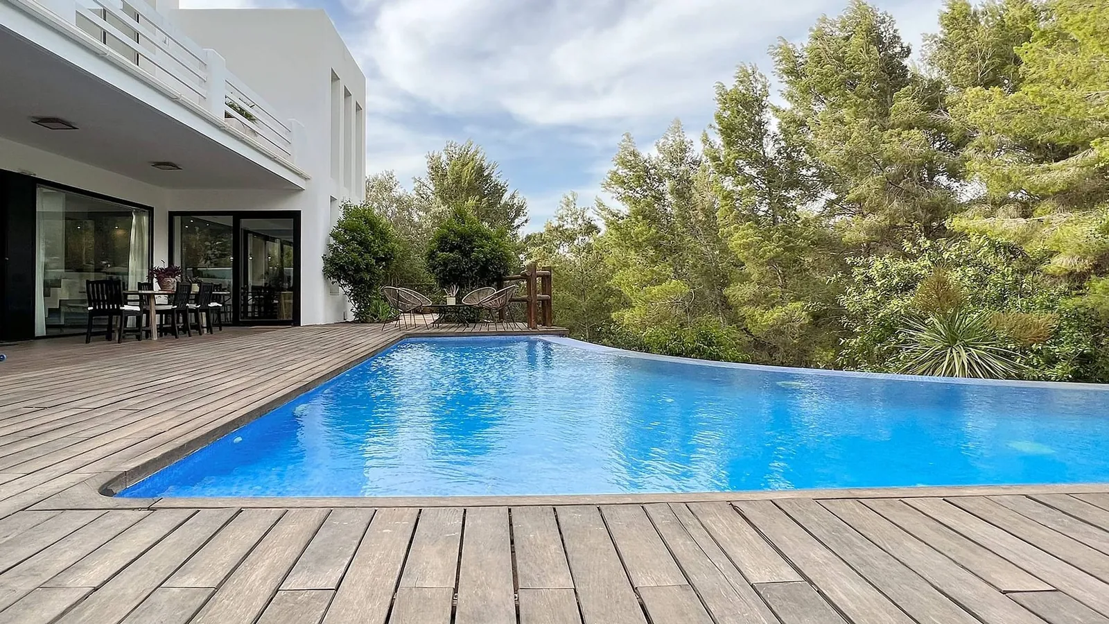 Venta. Chalet/Villa en Denia