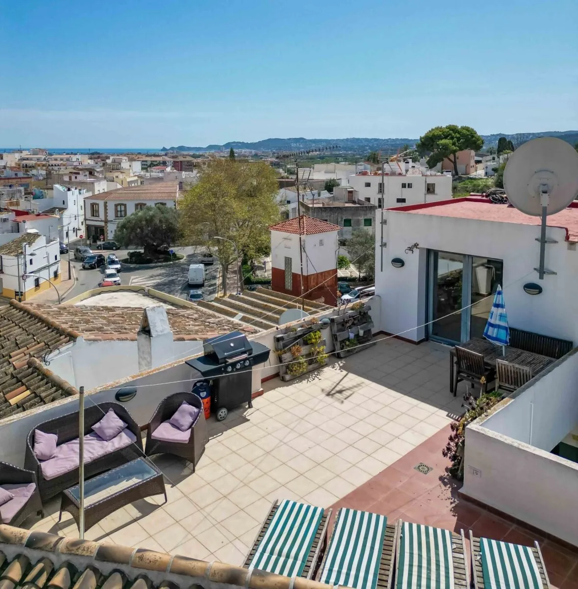Venta. Chalet/Villa en Jávea