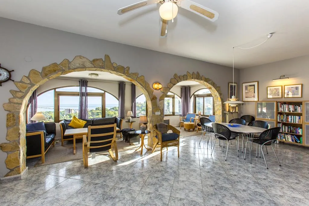 Villa con vistas al mar y en una sola planta en zona Florida, Dénia