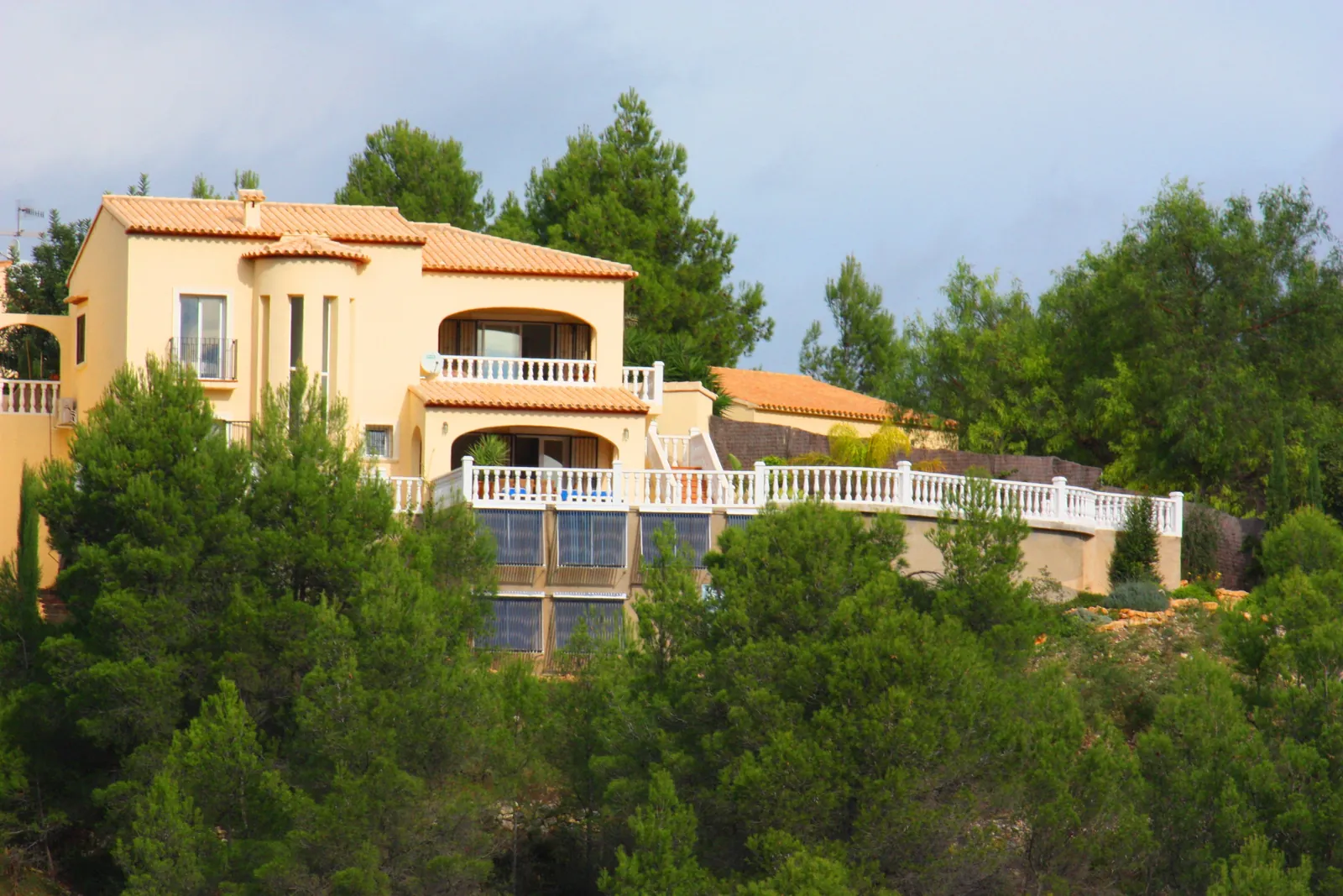 Villa en perfecto estado y con preciosas vistas al valle de Jalón, en Parcent