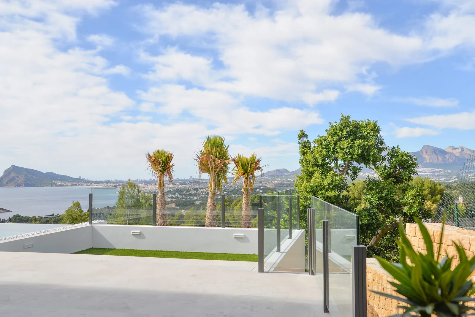 Venta. Chalet/Villa en Altea