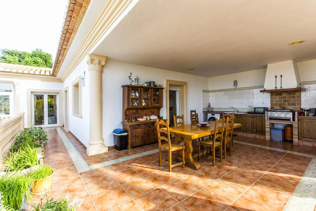 Villa con vistas al mar y al castillo, Dénia