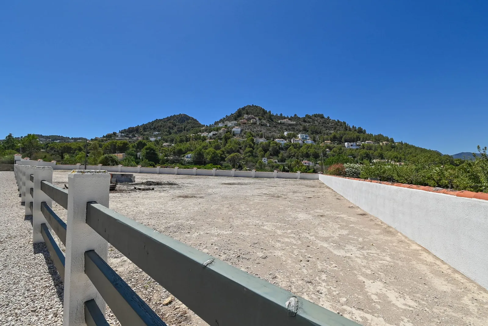 Venta. Chalet/Villa en Pedreguer