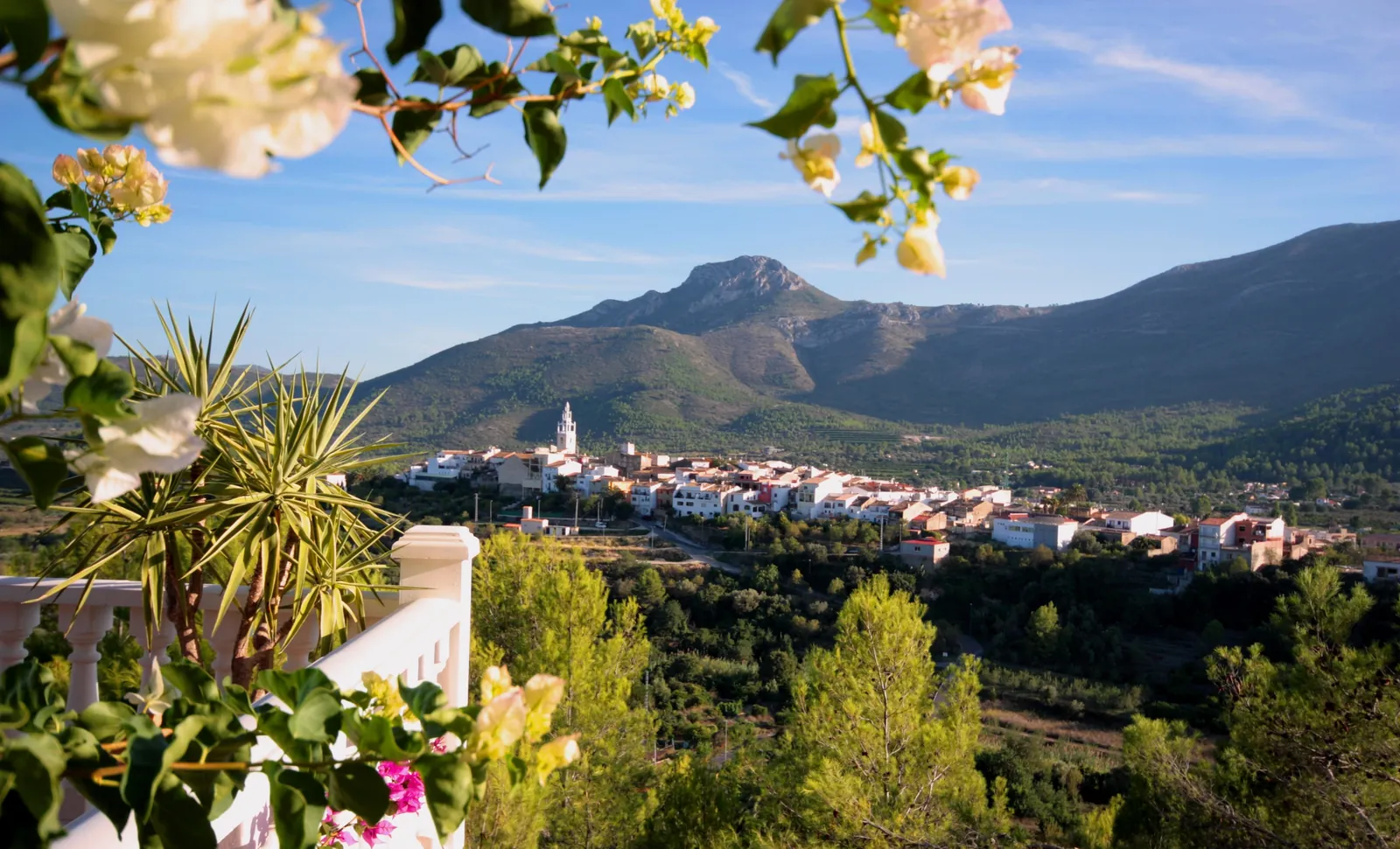 Villa en perfecto estado y con preciosas vistas al valle de Jalón, en Parcent