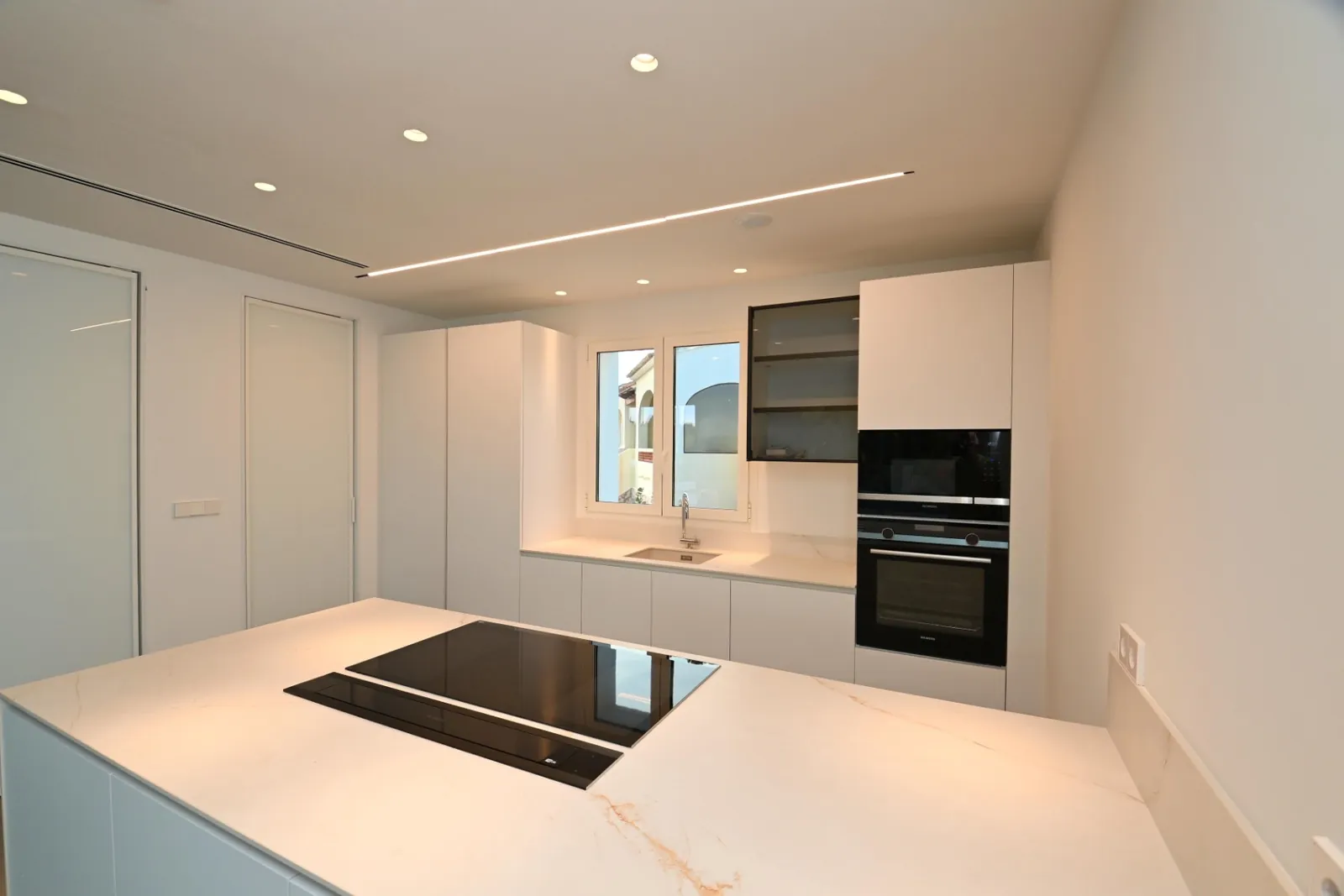 Venta. Villa/Chalet en Moraira