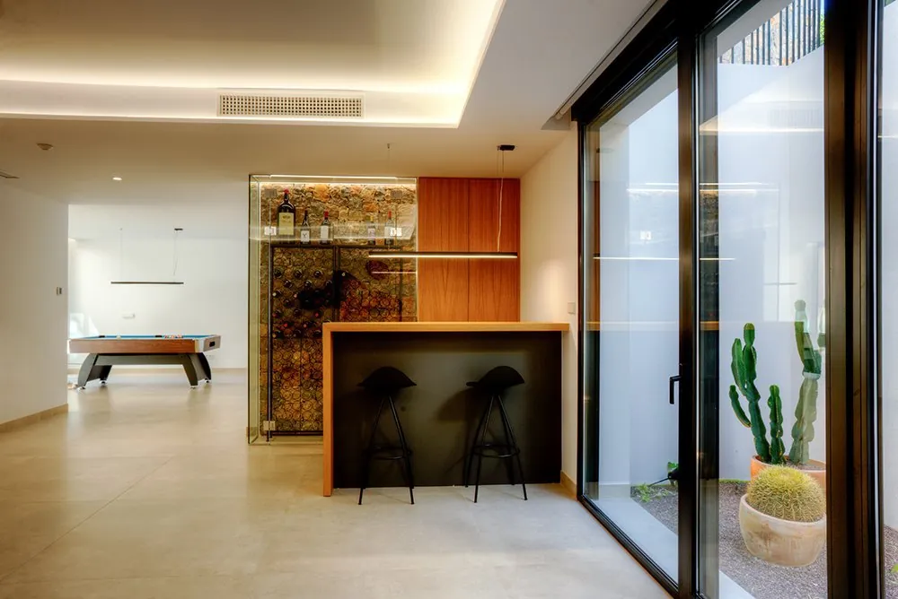 Villa moderna de obra nueva en Dénia