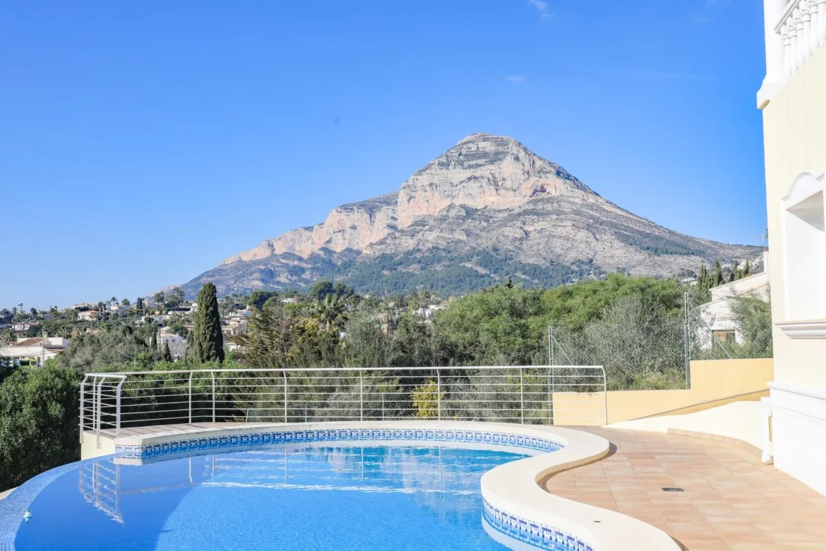Venta. Chalet/Villa en Jávea