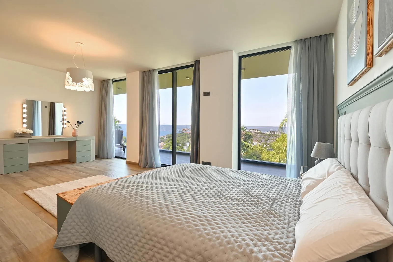 Venta. Chalet/Villa en Altea