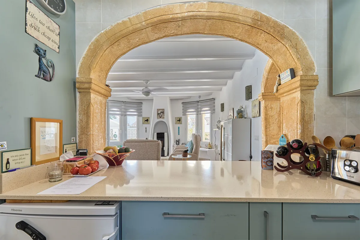 Venta. Chalet/Villa en Jávea