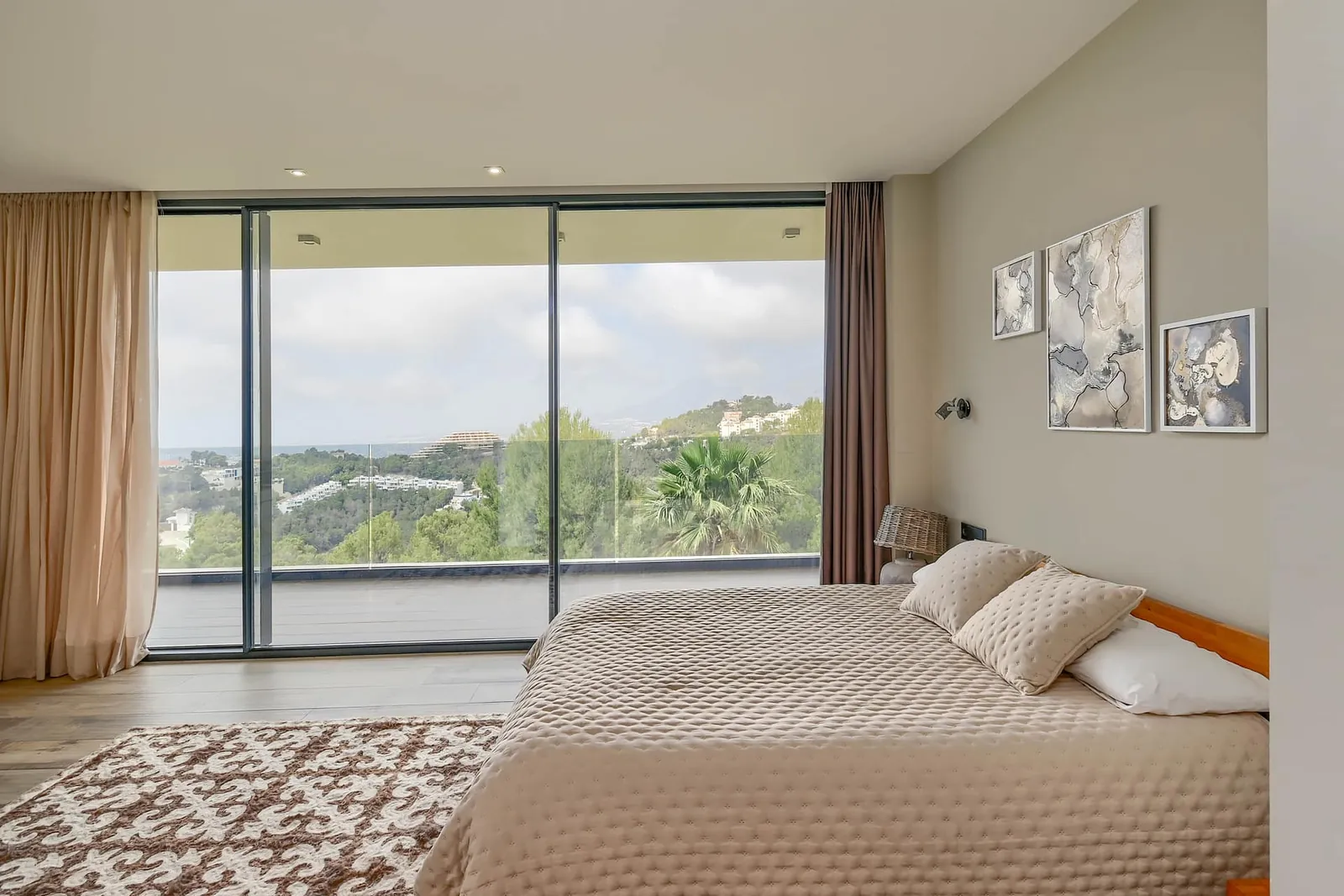 Venta. Chalet/Villa en Altea