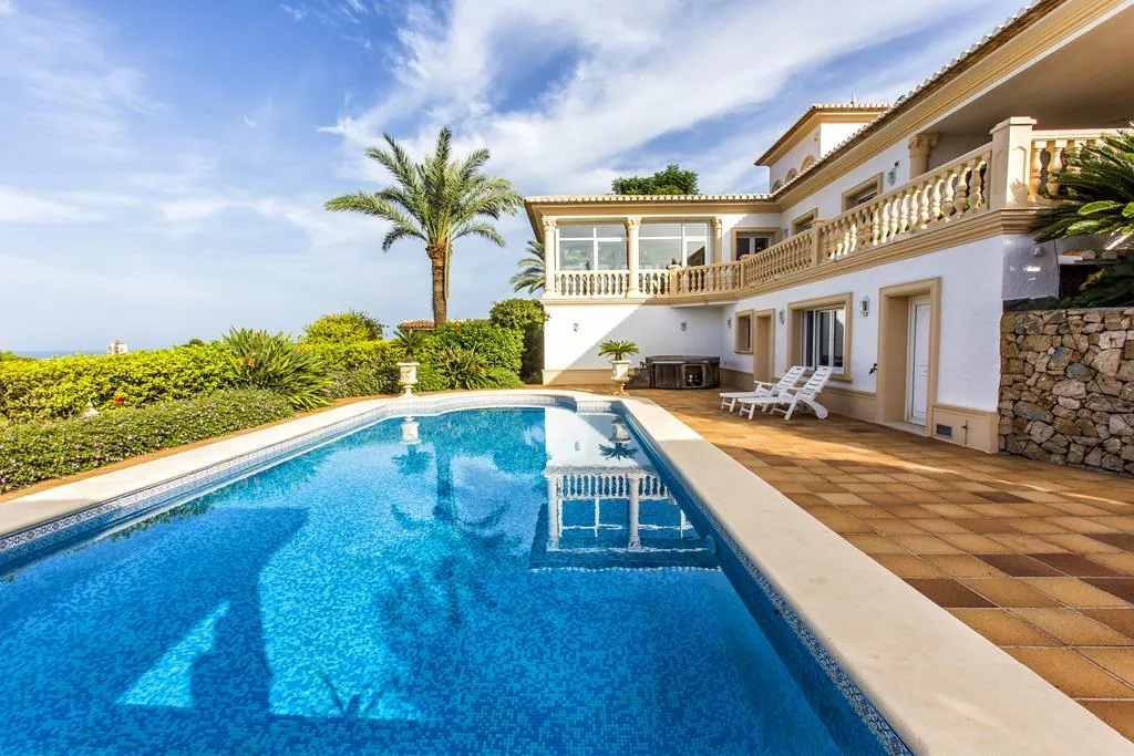Villa con vistas al mar y al castillo, Dénia