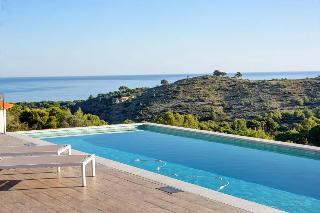 Newly built modern villa in Dénia