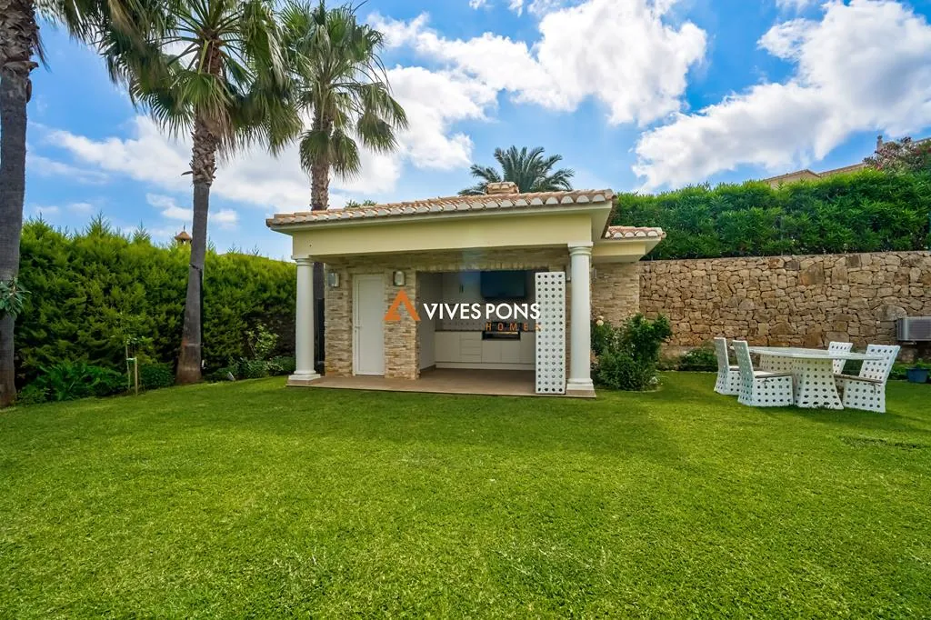 Villa con vistas al mar en Dénia