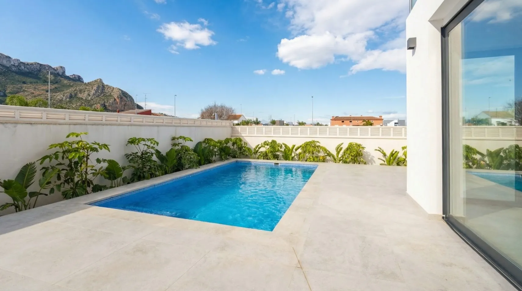 Moderna villa de nueva construcción en Vergel