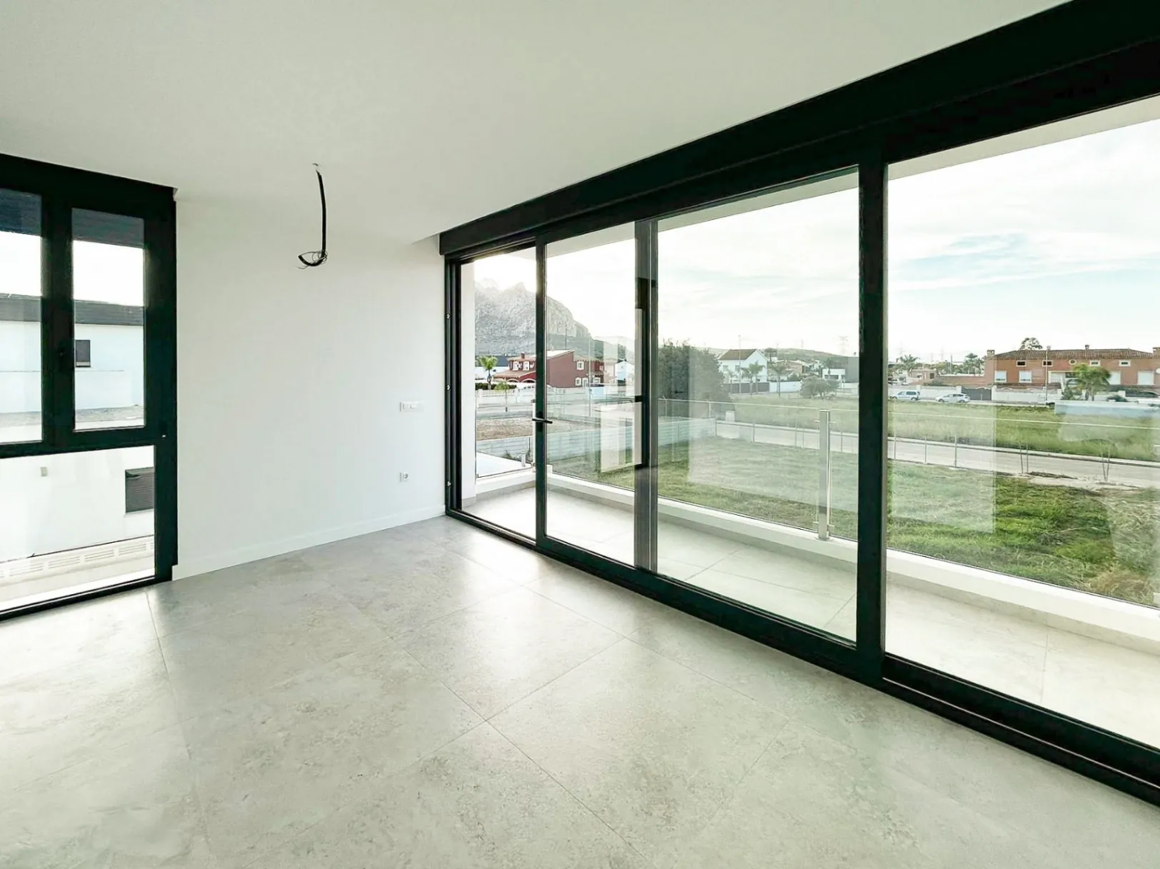 Moderna villa de nueva construcción en Vergel