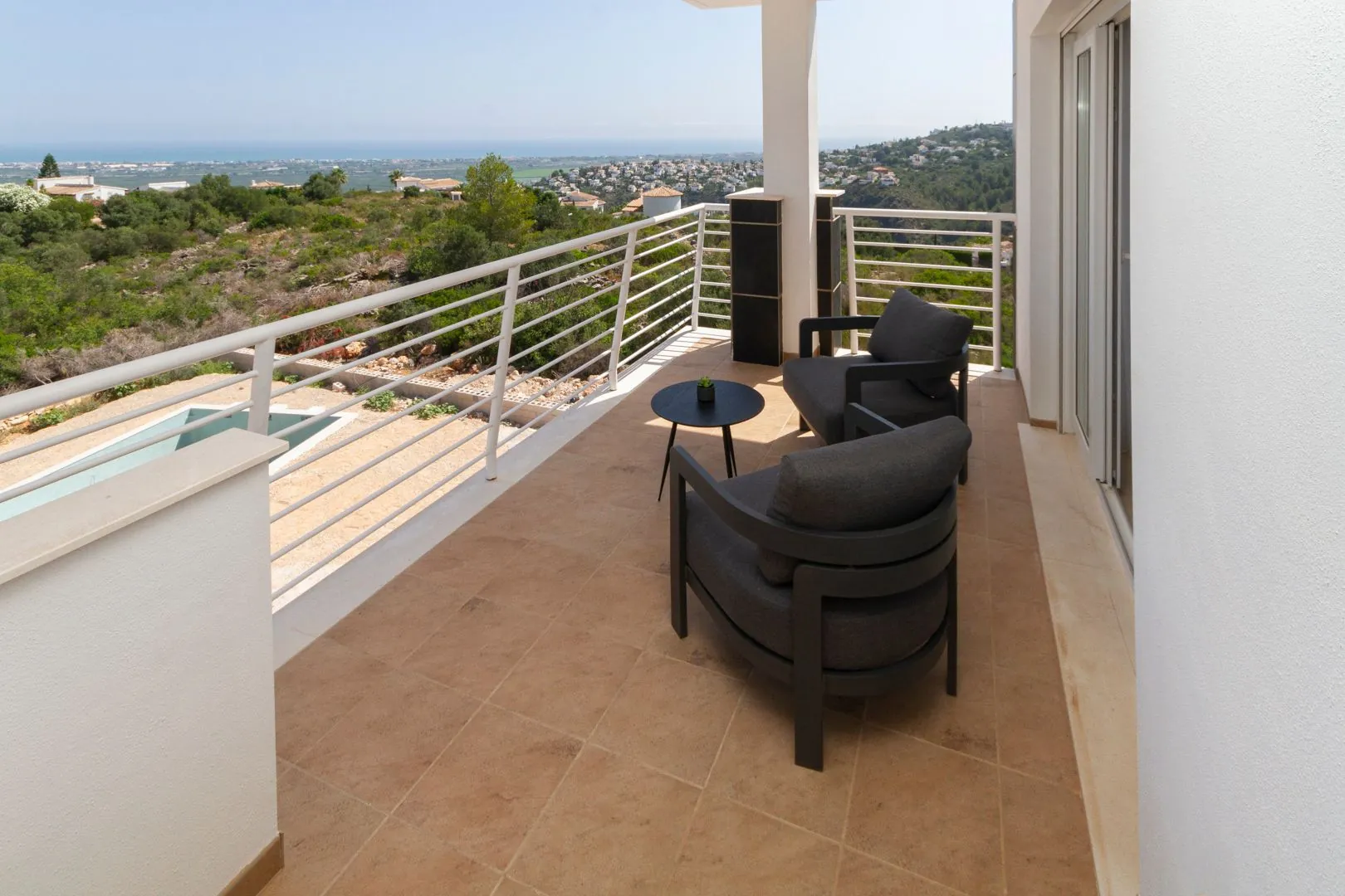 Apartamentos de obra nueva con vistas al mar en Bellavista Namo I
