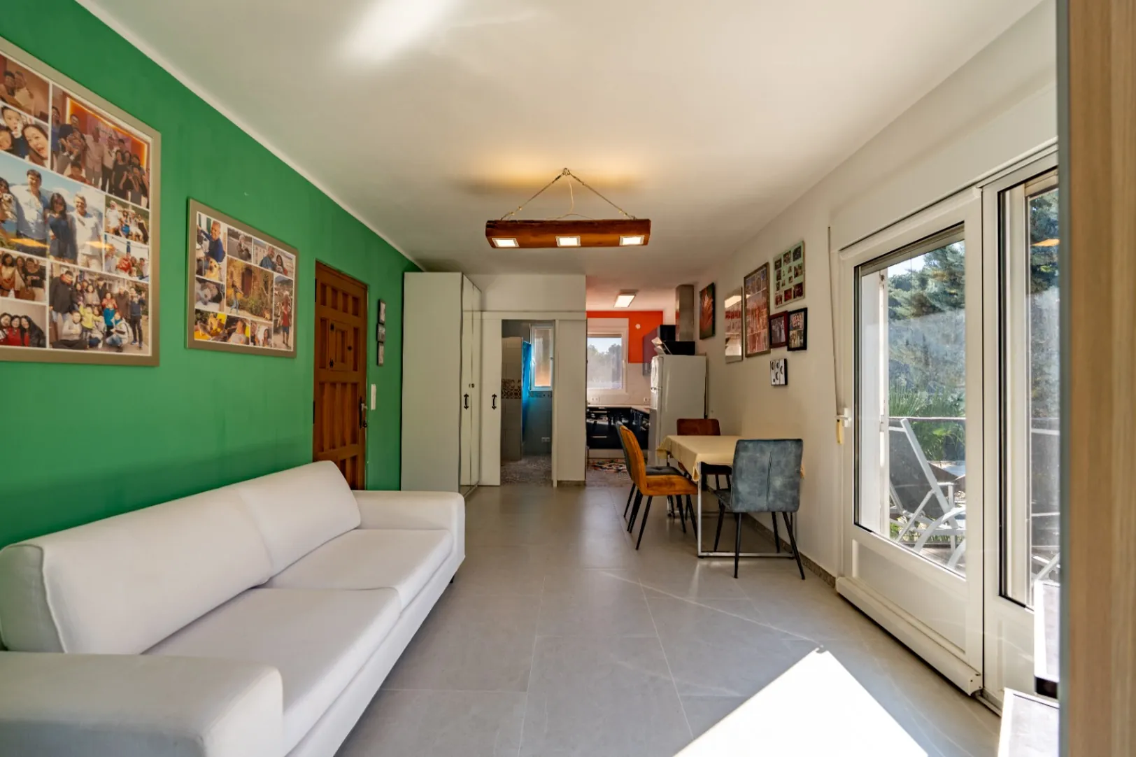 Finca Lisa – Elegante Finca Mediterránea con Casa de Huéspedes en Albardanera, La Sella