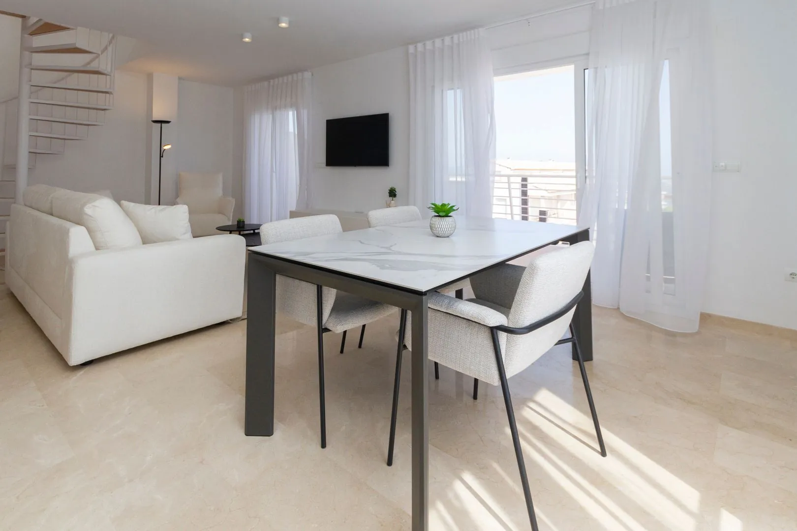Apartamentos de obra nueva con vistas al mar en Bellavista Namo I