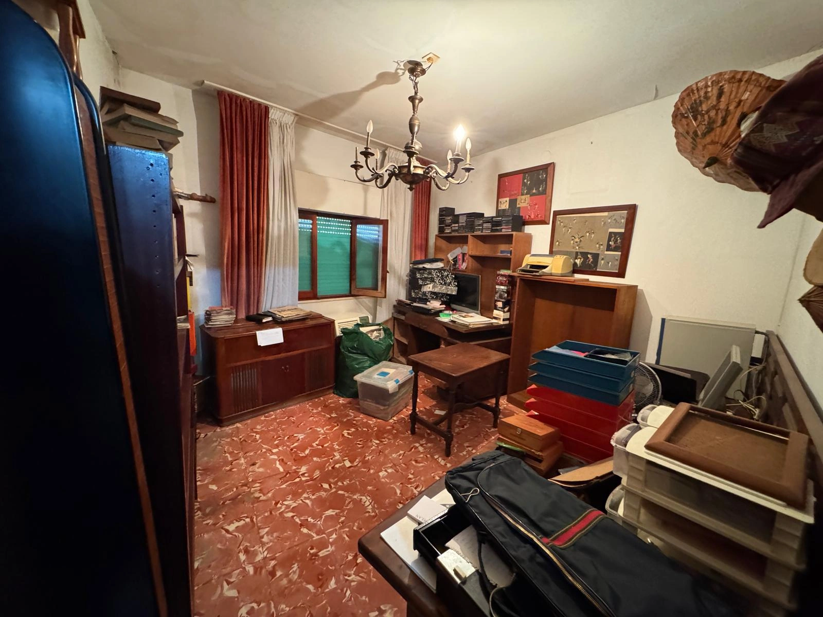 Oportunidad de inversión. Casa de pueblo en el centro histórico de Dénia