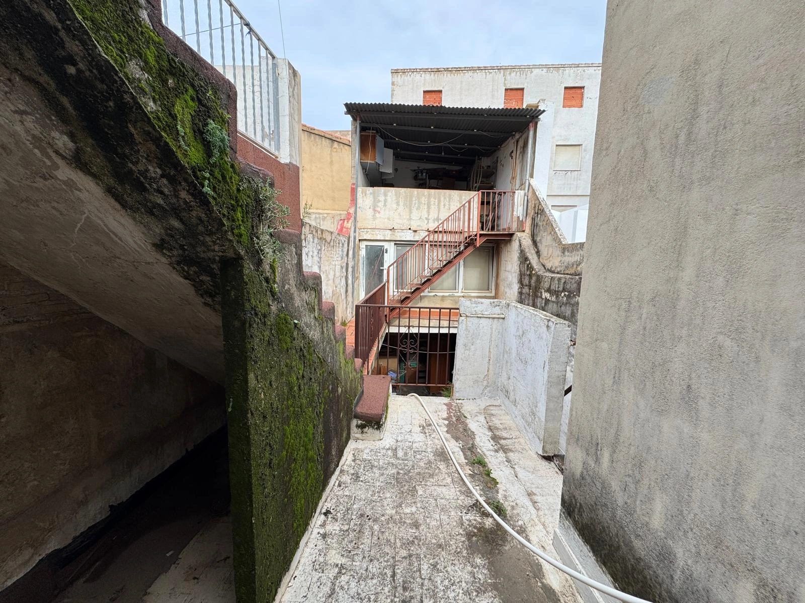 Oportunidad de inversión. Casa de pueblo en el centro histórico de Dénia