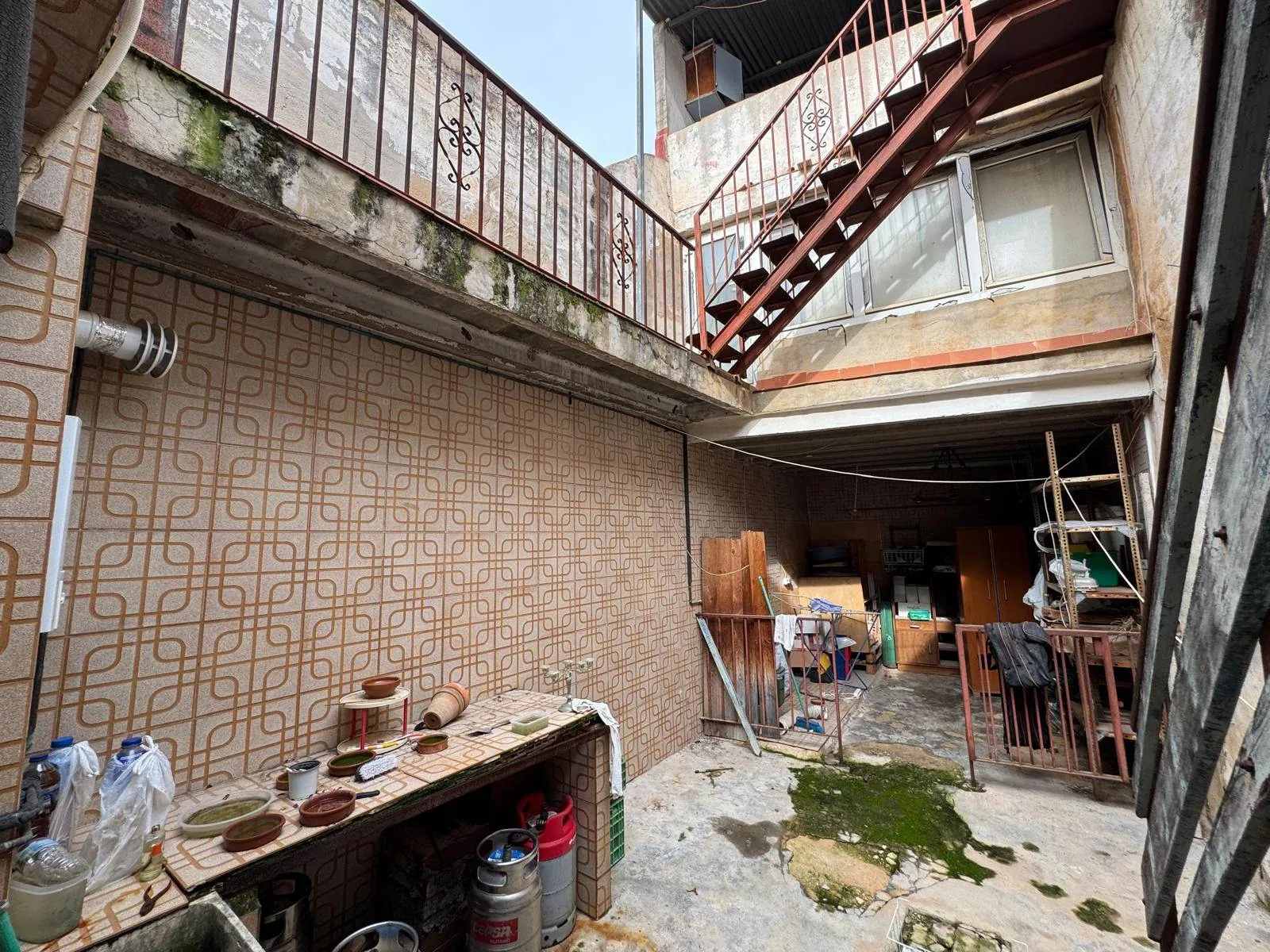 Oportunidad de inversión. Casa de pueblo en el centro histórico de Dénia